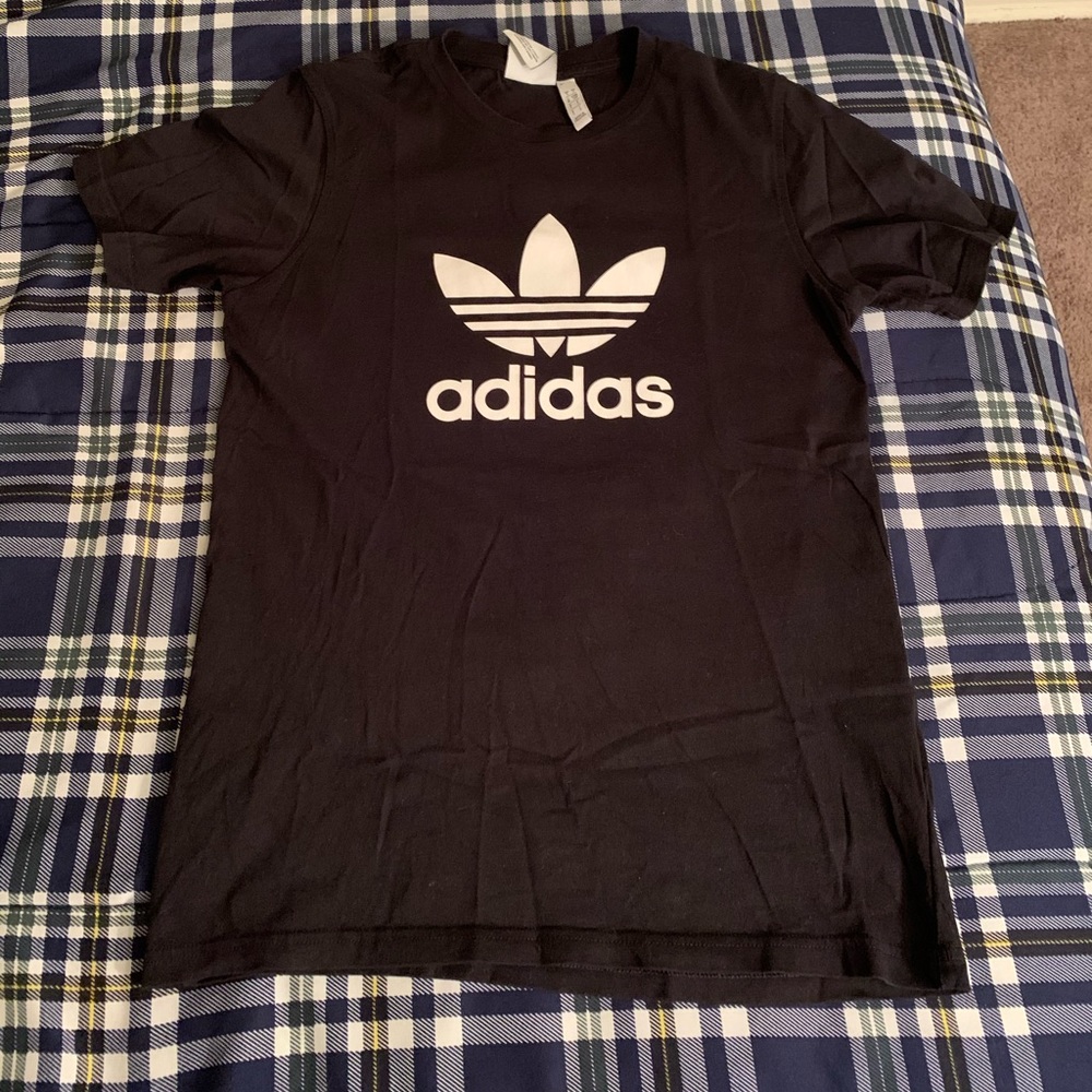 Adidas t shirt